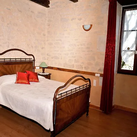 Tatil Evi Cahors Countryside Retreat *
